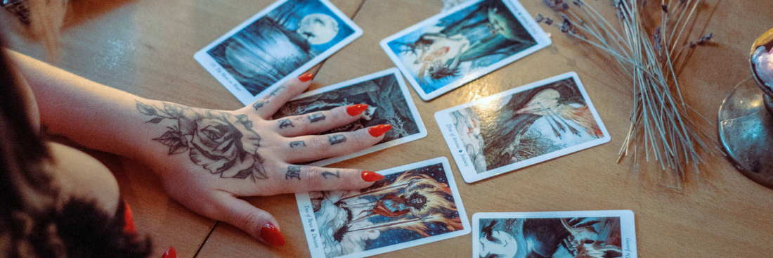 Let’s Talk About Reverse Tarot Card Reading – Minus the Scary Stuff